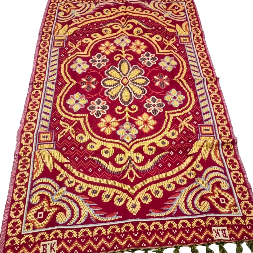 “Maroon Free Size Cotton Galicha Floor Carpet”